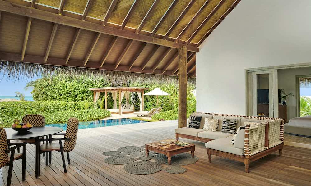 Three Bedroom Sunset Beach Villa with Pool at Sirru Fen Fushi Private Lagoon Resort thumbnail 5